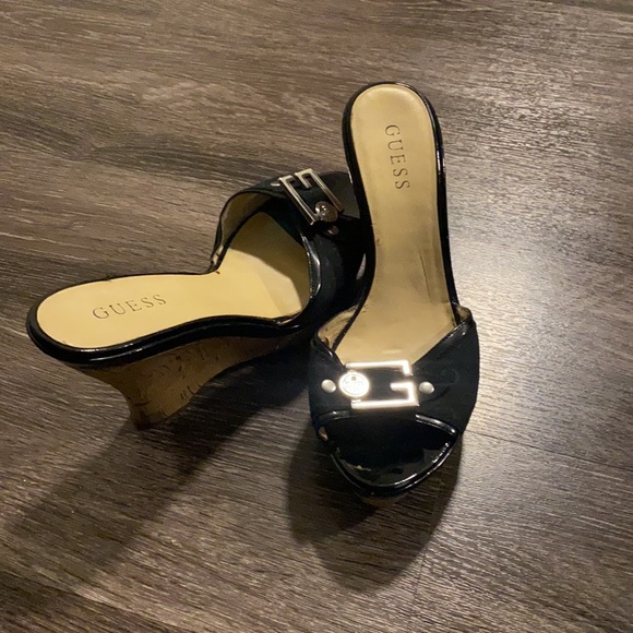 Used - Picture 2 of 2